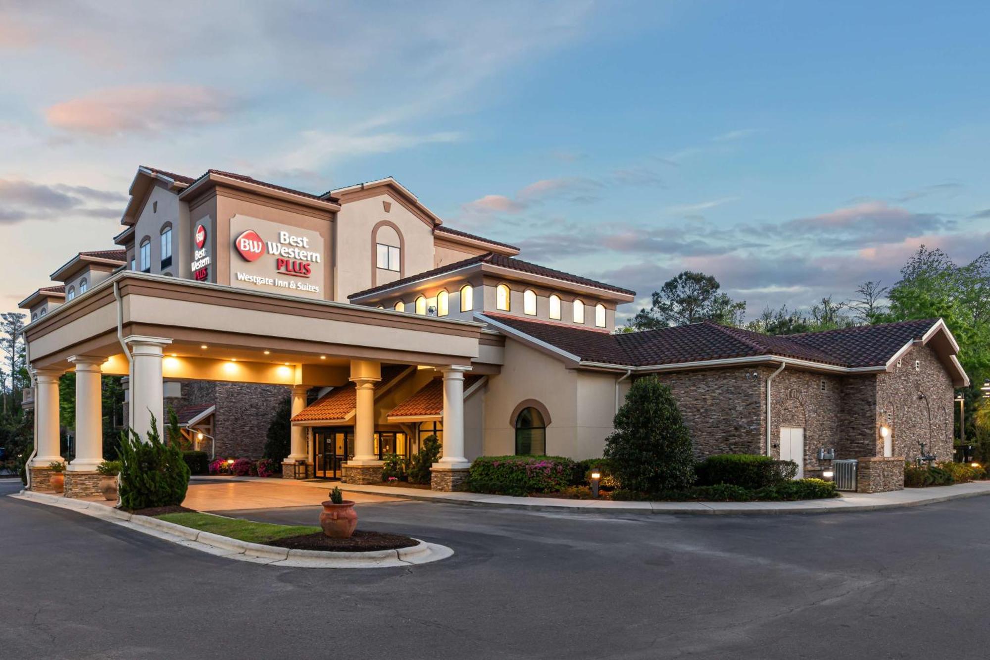 Best Western PLUS Westgate Inn&Suites Leland Exterior foto